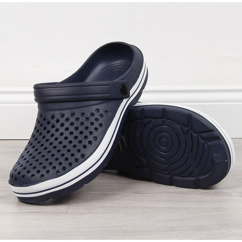 News Papuci ajurati din spuma bleumarin pentru barbati NOUTATI albastru 2