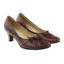 Pompe din piele maro PEES 4