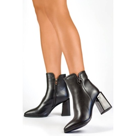 Botine izolate de damă cu vârf ascuțit, negre GD-FL2084B negru 2