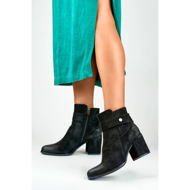 Botine dama din piele intoarsa, negre, 260041B-SU negru 2