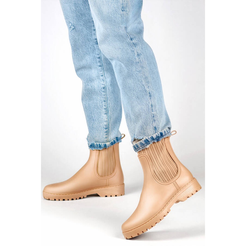 Cizme chelsea de damă cu partea superioară elastică și șosetă, bej S27BE 2