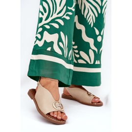 Sandale elegante plate cu decorare bej 2 Sandale elegante plate cu decorare bej 2