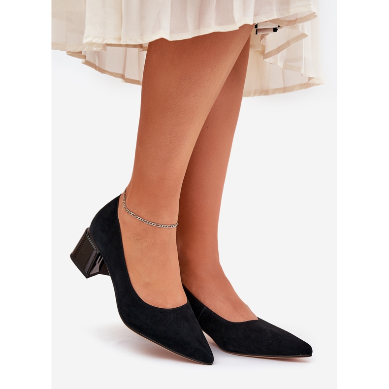 Pompe netede din piele de căprioară cu unelte ascuțite Vinceza 66736 Negru 1