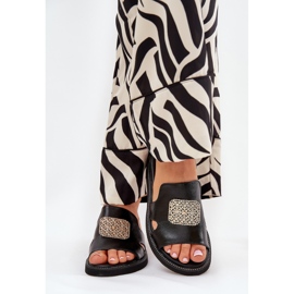 Jezzi Flip -flops pentru femei pe pană din piele anchoică cu decor negru 2 Jezzi Flip -flops pentru femei pe pană din piele anchoică cu decor negru 2