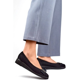 Pantofi dama din piele intoarsa cu pana si decor, negri GD-FL766A-B negru 2