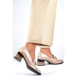 Pantofi de dama eleganti din piele lacuita cu toc inalt, bej GD-FL479-D.BE 2