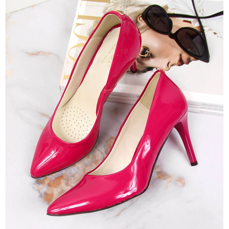 Pumps pe un toc stiletto lăcuit fucsia Juma roz 2