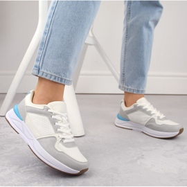 Pantofi sport albi cu șireturi Atletico WY23593 2 Pantofi sport albi cu șireturi Atletico WY23593 2