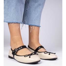Ballerine pentru femei bej cu un arc 4