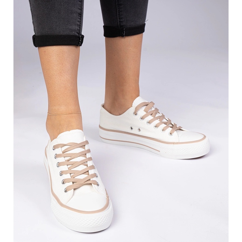 Adidatorii de femei clasice alb-maro-maro 1 Adidatorii de femei clasice alb-maro-maro 1