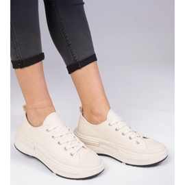 Adidași materiale pentru femei bej 1
