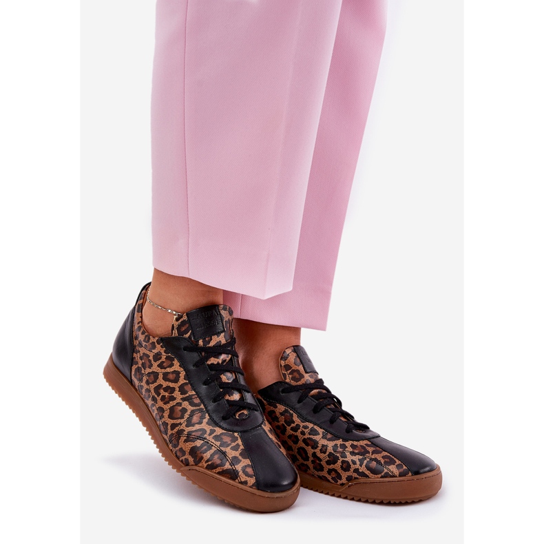 Pantofi sport din piele pentru femei în leopard Laura Messi 2935 Brown maro 1 Pantofi sport din piele pentru femei în leopard Laura Messi 2935 Brown maro 1