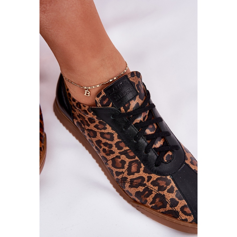 Pantofi sport din piele pentru femei în leopard Laura Messi 2935 Brown maro 2 Pantofi sport din piele pentru femei în leopard Laura Messi 2935 Brown maro 2