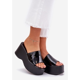 Papuci pentru femei pictate pe platformă și pene negre negru 1