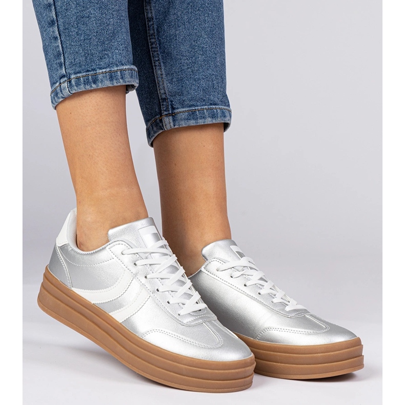 Adidași de argint adidași sport pentru femei pe platformă 1