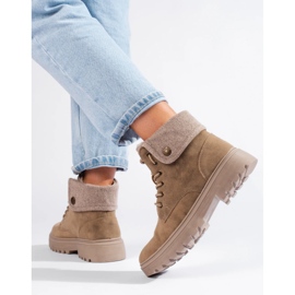 Cizme de dama bej cu captuseala din piele de oaie 2