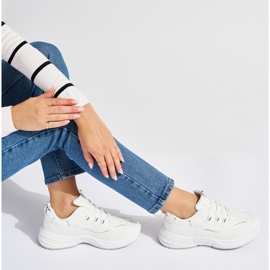 Pantofi sport de dama albi cu talpa groasa 1