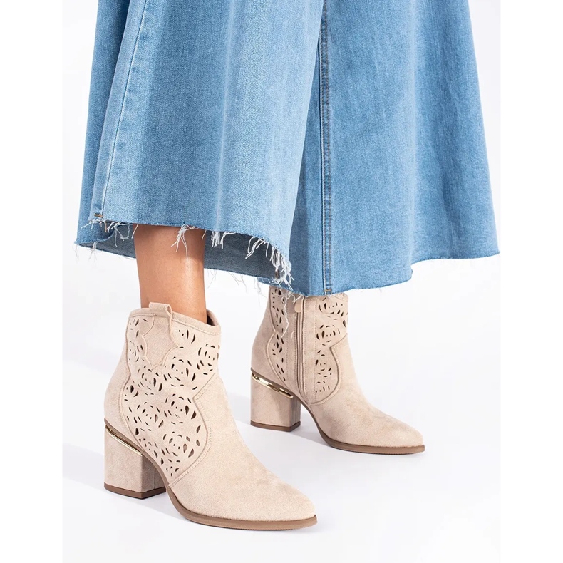 Seastar Cizme cowboy ajurate de damă bej 1