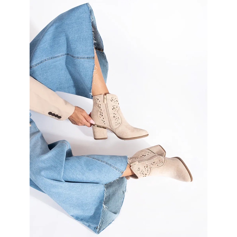 Seastar Cizme cowboy ajurate de damă bej 2