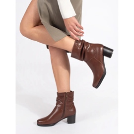 Botine de damă din piele maro cu partea superioară cu volane de Sergio Leone 1