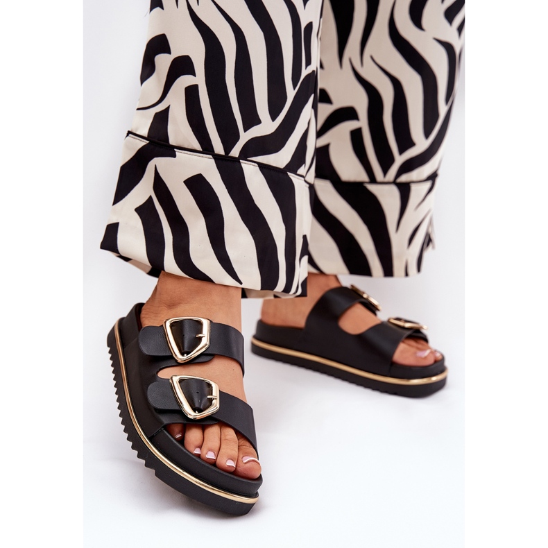 Flip -flops pentru femei pe platformă cu cleme aurii negre negru 2