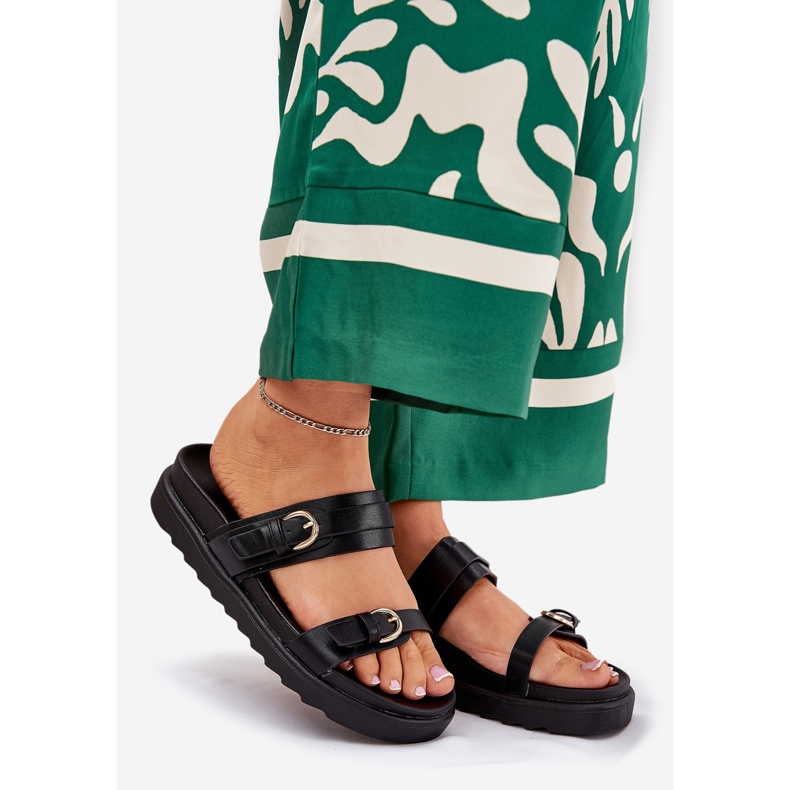 Flip -flops pentru femei pe platformă cu cleme aurii negre negru 1