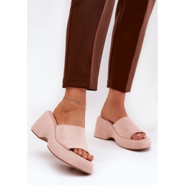 Papuci pentru femei Eco Suede pe platformă și pene roz 2