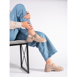 Mocasini bej patentati cu talpa groasa 1