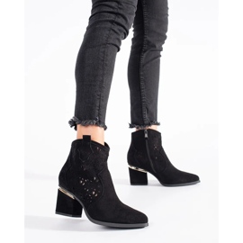 Cizme de cowboy negre ajurate de damă negru 1