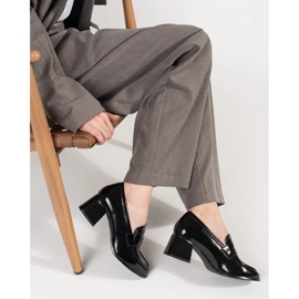 Goodin Pantofi negri cu toc negru 1