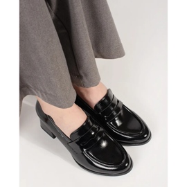 Goodin Pantofi negri cu toc negru 2