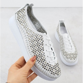 Pantofi de piele pentru femei Openwork pe platforma albă T.Sokolski 0714 1