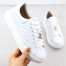 Cambell Încălțăminte din piele pentru femei cu Białe Camell SZ00635 Ursuleț de pluș alb 1