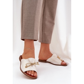 FLOP -uri elegante din piele cu un arc Lewski 3572 Zloty șters de aur 2