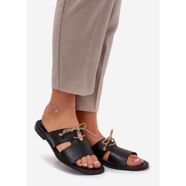 FLIP -uri din piele pentru femei Zazoo 3022 Negru 1 FLIP -uri din piele pentru femei Zazoo 3022 Negru 1