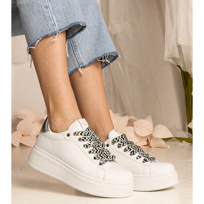 Adidașii pentru femei albe cu dantelă masivă 1