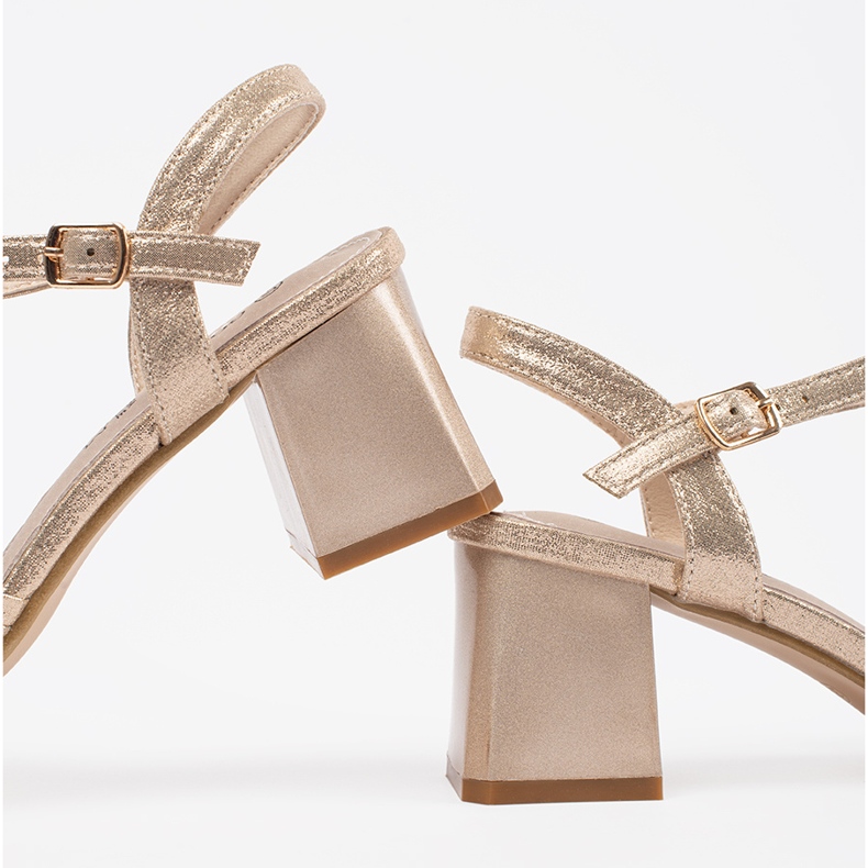 Goodin Sandale elegante de aur pe un post scăzut 1