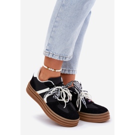 Adidași pentru femei pe platformă cu decorațiuni negre negru 1 Adidași pentru femei pe platformă cu decorațiuni negre negru 1