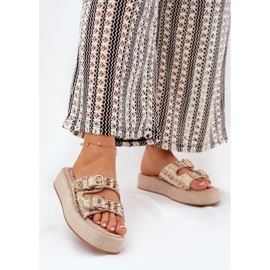 Papuci pentru femei pe platformă cu catarame și împletitură kaki bej 2