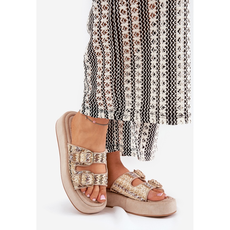 Papuci pentru femei pe platformă cu catarame și împletitură kaki bej 1