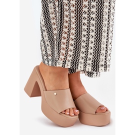 Papuci de piele Eco pentru femei pe postare și platforma Kaki bej 1