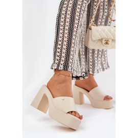 Papuci de piele Eco pentru femei pe postare și platformă cerșetor ușor bej 2