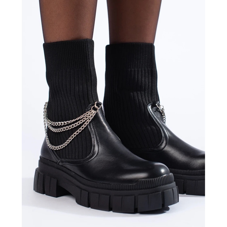 Cizme de muncitoare de dama negre cu sosete negru 1