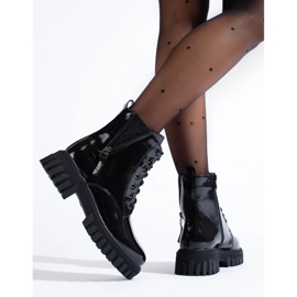 Botine de dama cu siret, cu partea superioara decorativa negru 1