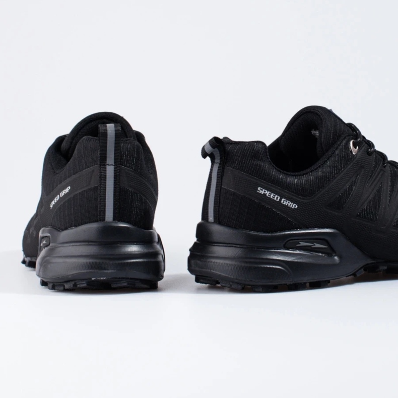 Pantofi de trekking DK negru 1