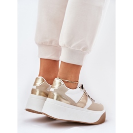 Adidașii pentru femei pe o platformă masivă, un model de aur bej-auriu 5