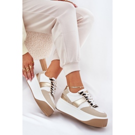 Adidașii pentru femei pe o platformă masivă, un model de aur bej-auriu 7