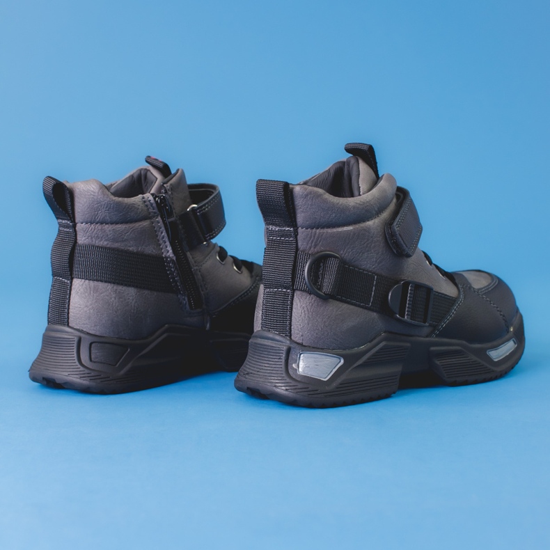 Cizme gri pentru băieți 1