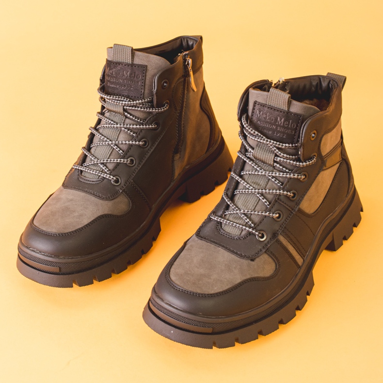 Cizme de iarna pentru barbati izolate cu blana gri 1