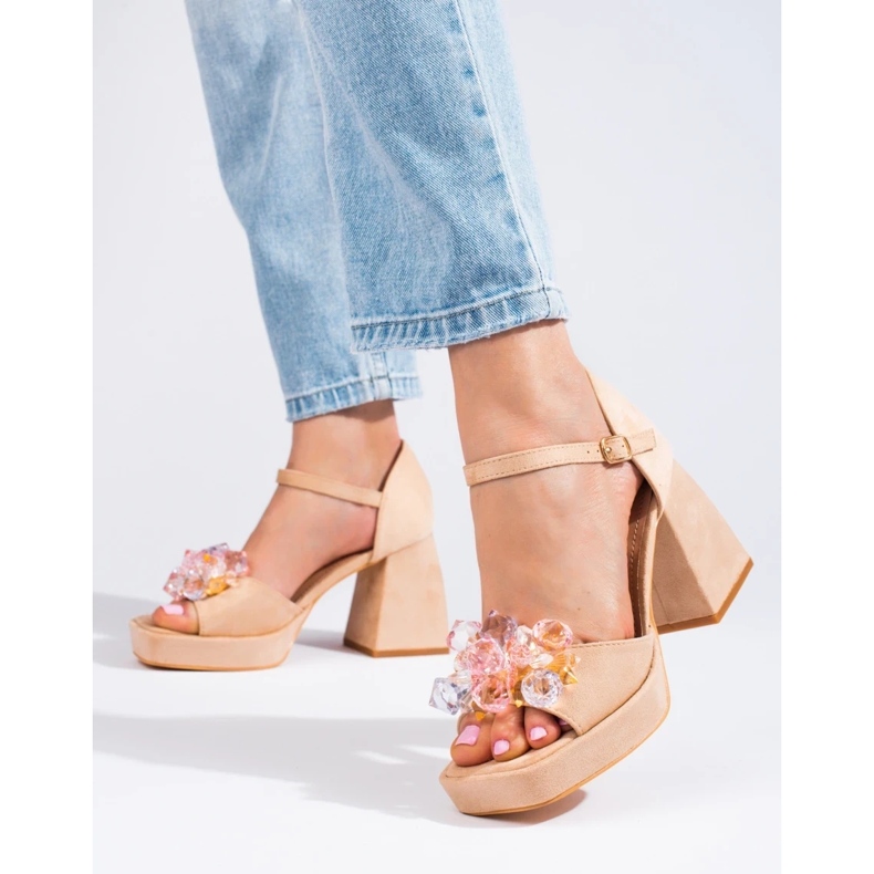 Sandale cu împânzire bej de la Shelovet 1